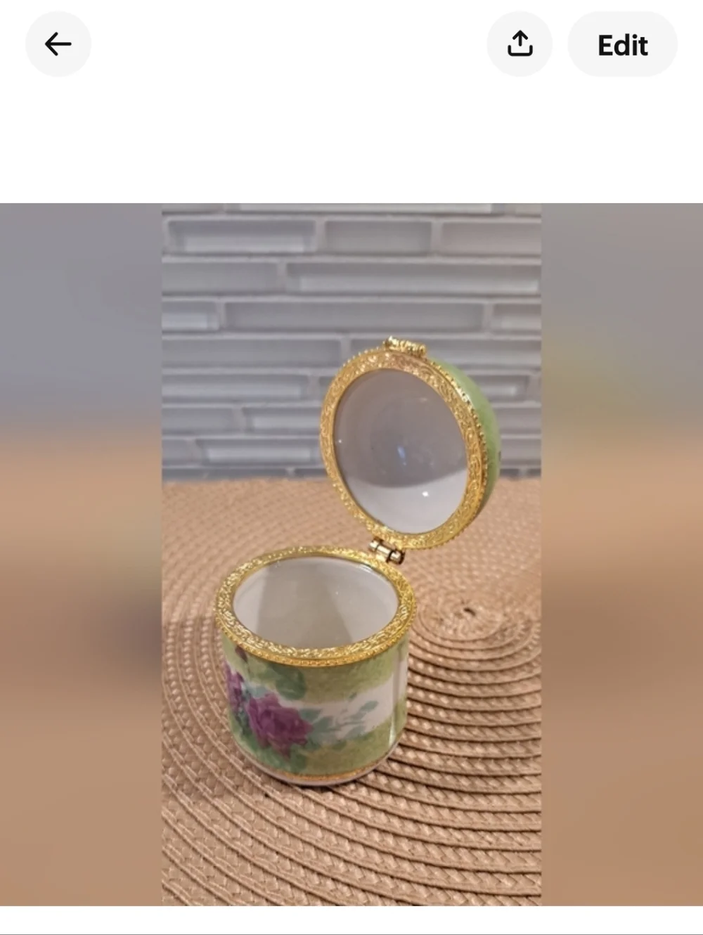 Porcelain Roses Stamp Box - Picture 2 of 5